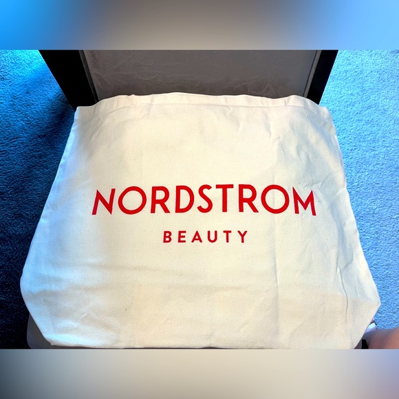 Nordstrom Beauty Icon Bag - Picture 1 of 2